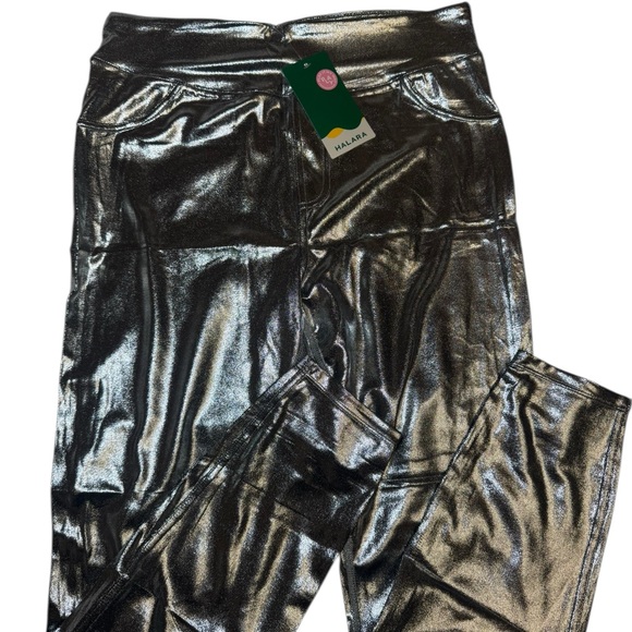 HALARA Metallic Silver Leggings - Picture 6 of 7